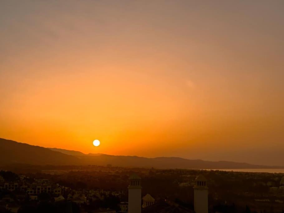 Oceanview Luxury Penthouse Estepona Exterior foto